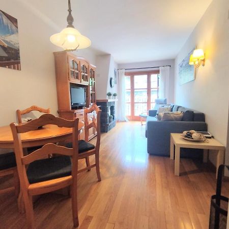 Check-In Casas Sinoantonio Apartment Benasque Exterior photo